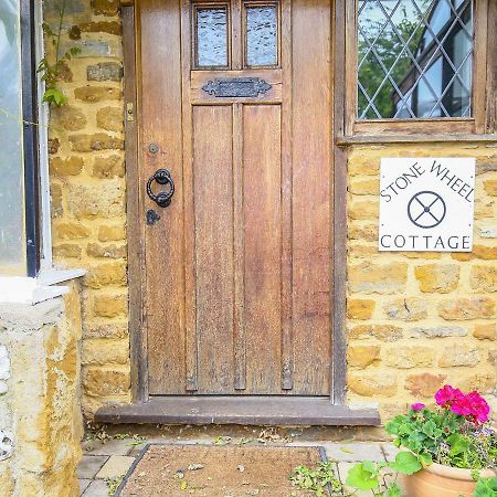Stone Wheel Cottage Hook Norton Luaran gambar