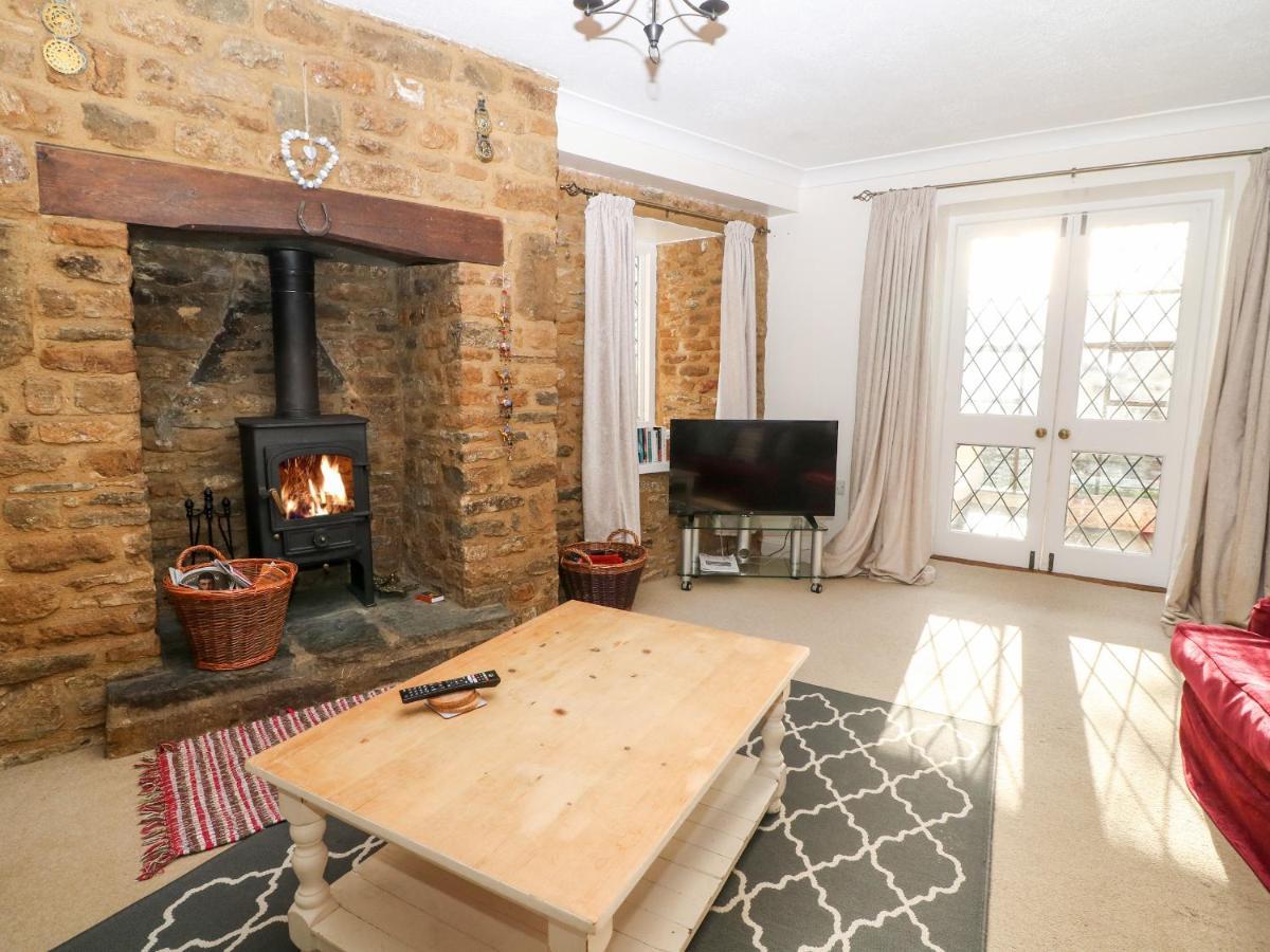 Stone Wheel Cottage Hook Norton Luaran gambar